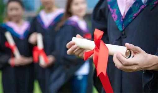 深圳自考报名对象和报名条件分别是?(图1) 深圳自考报名对象和报名条件分别是?(图1)