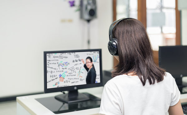 上海应届大专毕业如何获得本科学历?(图1) 上海应届大专毕业如何获得本科学历?(图1)